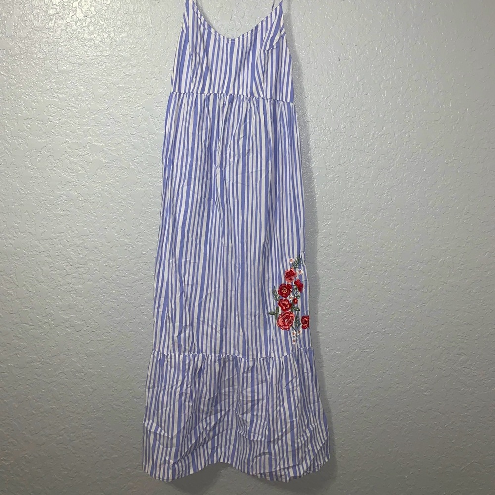 ❣️ perfect spring time dress❣️